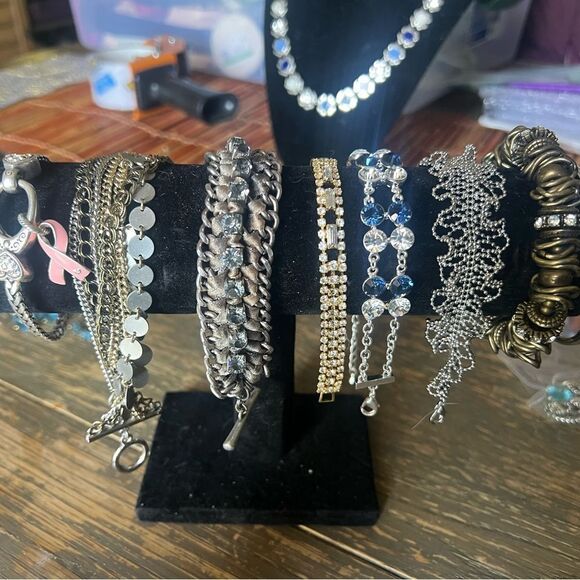 bangle bracelet bundle of 6 - Picture 2 of 7